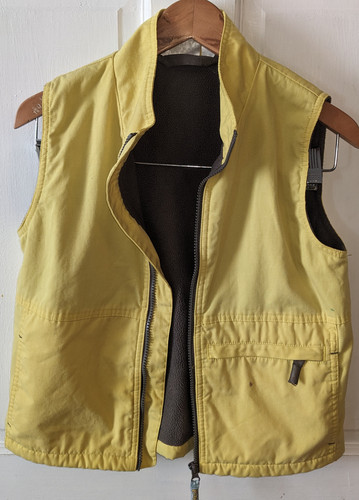 Girls brownies gilet - size, 30"