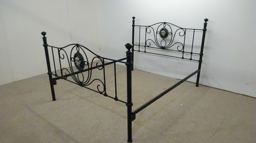King size bed - frame, (sleigh