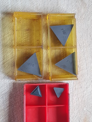 Triangular lathe turning tips