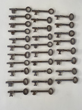 Collection of 29  Antique / Vintage Keys