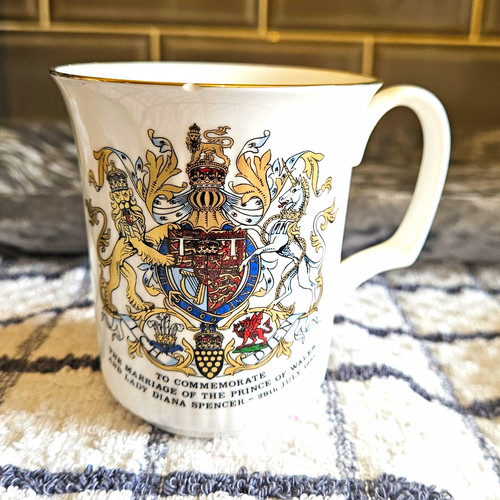 Royal doulton bone - doulton,