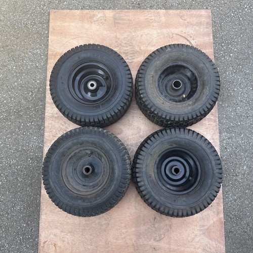 Golf buggy tyres on - 4, rims