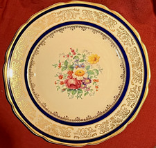 VINTAGE JOHNSON BROTHERS VICTORIAN 10.75 inch DINNER PLATE VGC