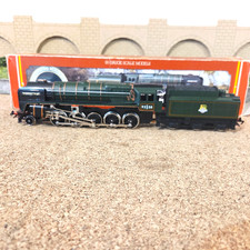 HORNBY RAILWAYS  OO GAUGE R303