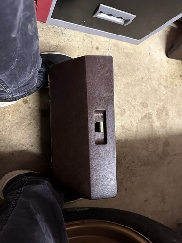 Porsche 924 944 glove box - glove,