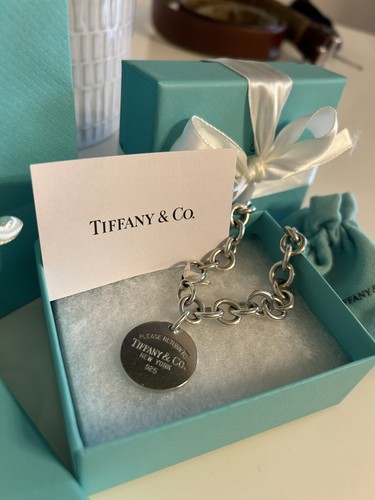Silver bracelet return - bracelet.,