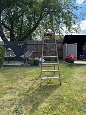 Vintage wooden step ladder, 7 tread, ideal for weddings/display/plants/retail.