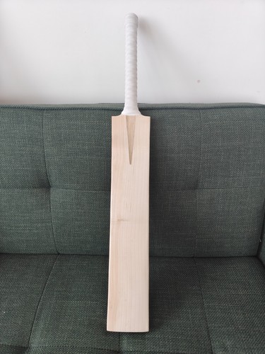 English willow grade cricket - willow,