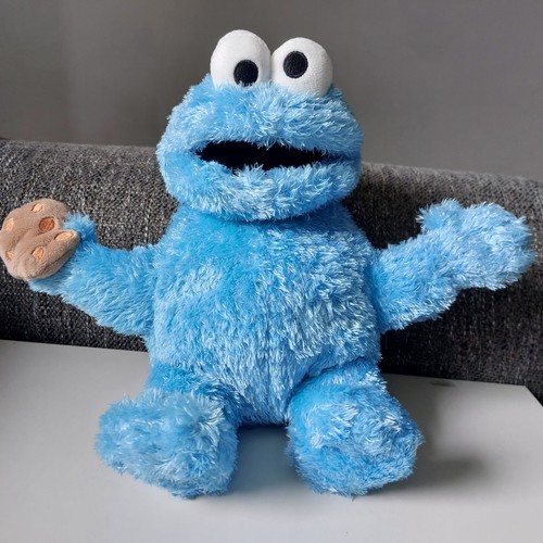 Sesame street cookie monster - street,