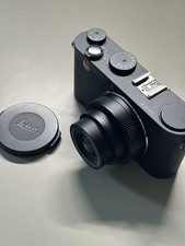 Leica X1 12.2MP Digital Camera Black Excellent Condition with Accessories & Case