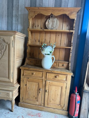 Vintage pine dresser - vintage,