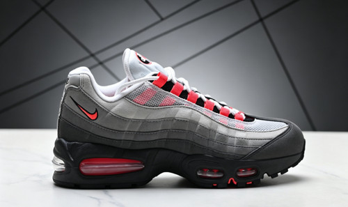 New nike airmax retro - new, 95