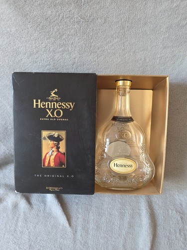 Empty hennessy extra - xo, old