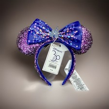 NEW Loungefly Disneyland Paris