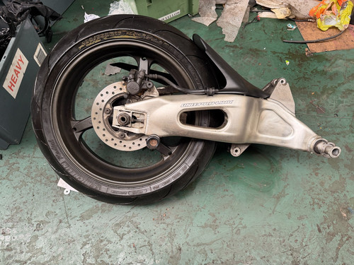 Honda cbr1000rr 2004 - cbr1000rr,