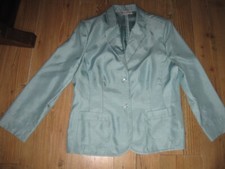 OSCAR B JACKET SIZE 18 GREEN 2 FRONT POCKETS 2 BUTTONS CROSS STITCH EFFECT POLYE