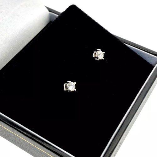 Diamond earring studs 18ct - diamond,