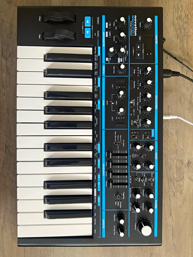 Novation bass station - bass,