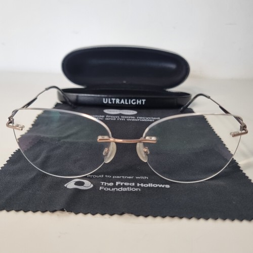 Specsavers ultralight titanium - ultralight,