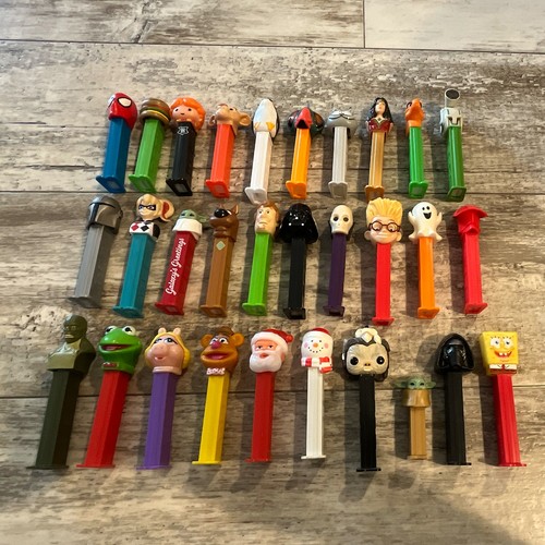 Lot assorted pez - lot,