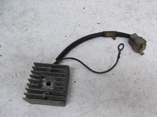 Suzuki gt250 regulator - ,