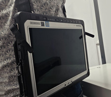 RUGGED PANASONIC TOUGHPAD CF33 MK1 12" QHD 16GB 256GB GPS HAND & SHOULDER STRAP