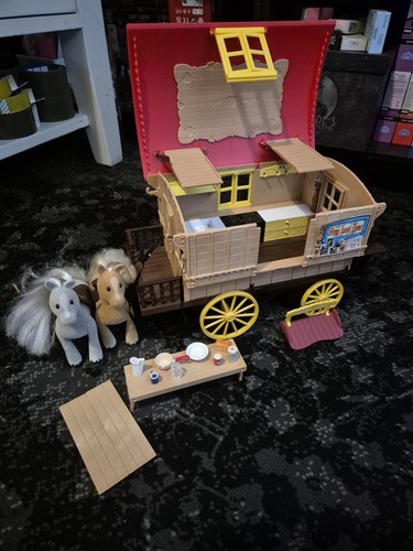 Sylvanian families caravan - families,