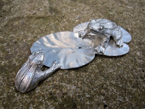 Vintage english pewter frogs - vintage,
