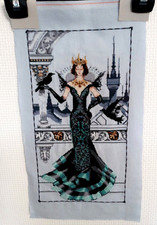 MIRABILIA THE RAVEN QUEEN