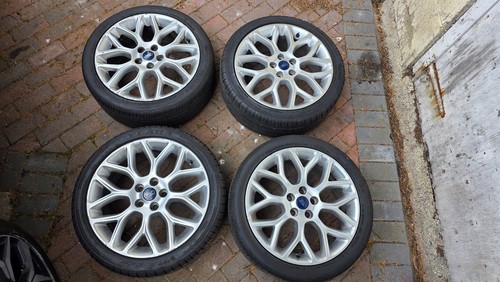 Genuine ford focus - focus, zetec