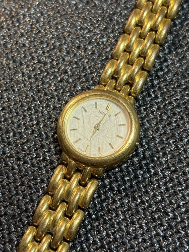 Vintage seiko women watch - seiko,