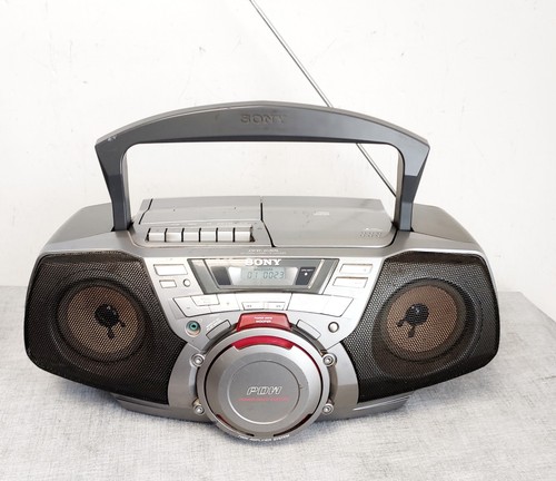 Retro classic sony radio - classic,