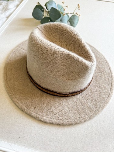 Beige wide brim - beige, hat