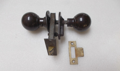 Door rim lock - door,