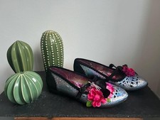 Gorgeous flat shoes by
