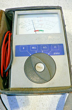 MEGGER BM6 - VINTAGE CIRCUIT TESTING MULTIMETER - Cased - Untested