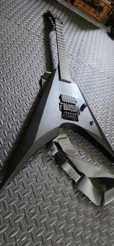 Esp ltd black metal arrow - ltd,