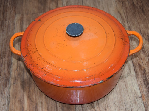 Creuset vintage cast iron - le,