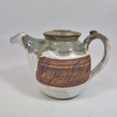 Unidentified studio pottery - studio,