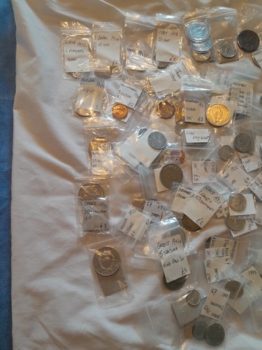 World coins joblot clearout - world,