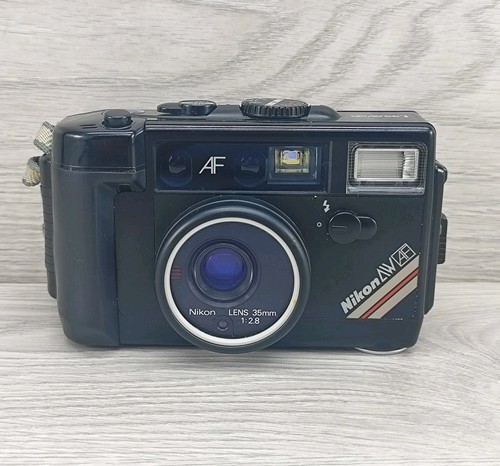 Nikon l35 waterproof - aw, af