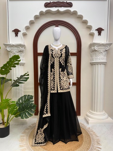 Indian salwar kameez - salwar,