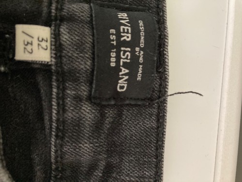Jeans size mens - 32, river