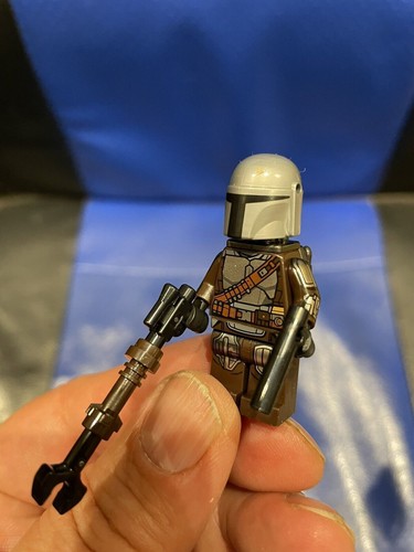 Mandalorian mini figure - mini-figure, from