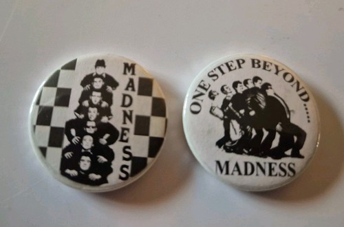 Small madness button pin - 2,