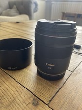 Canon RF 85mm f/2 Macro IS STM