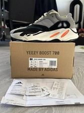 Adidas YEEZY Boost 700 Wave Runner UK7.5 - BOX DAMAGED