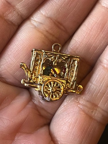 Punch and judy wagon vintage - punch,