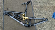 Saracen dh mountain bike frame  Myst 2013 DownHill Bike
