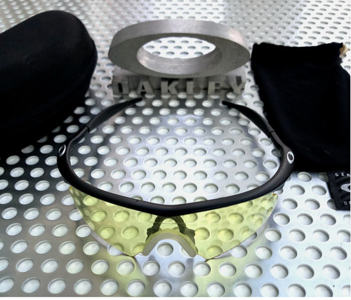 Oakley frame hybrid matte - oakley, m-frame